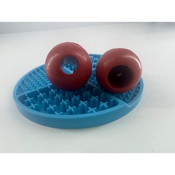 Kong Dog Toys Lick Mat Treats Enrichment Activities Red Hollow Play Puppy - Picture 5 of 5